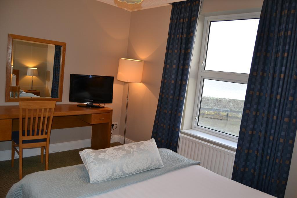 The Beach Hotel Mullaghmore Szoba fotó