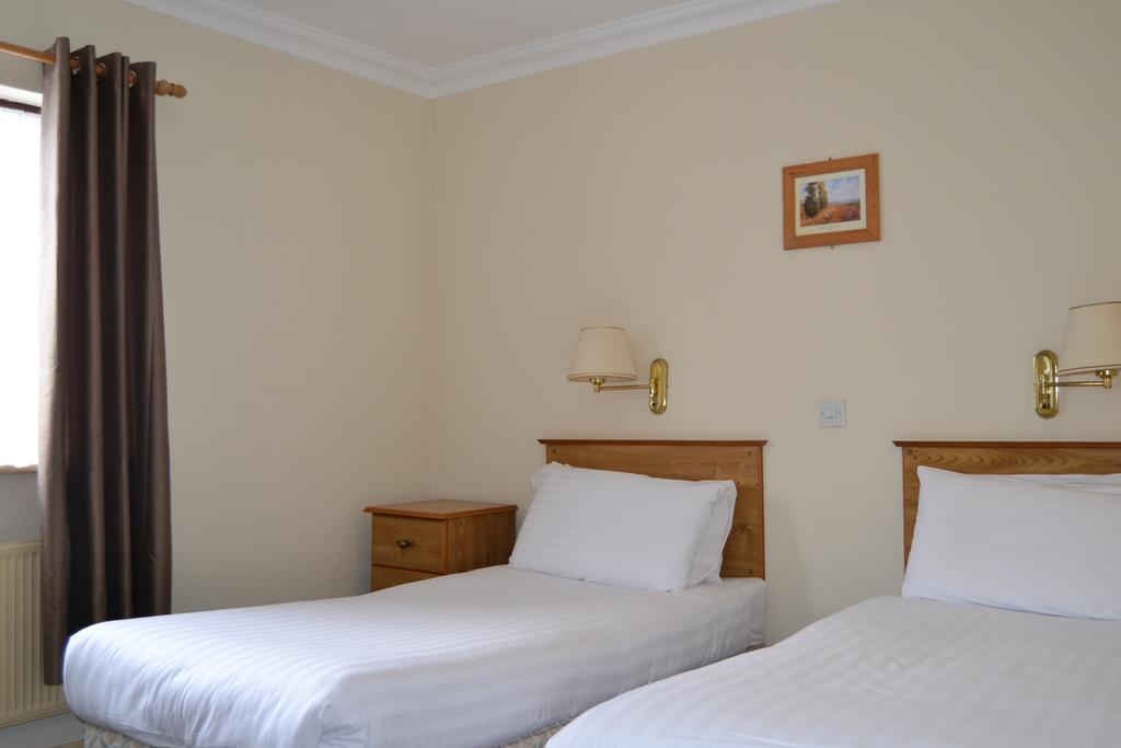 The Beach Hotel Mullaghmore Szoba fotó