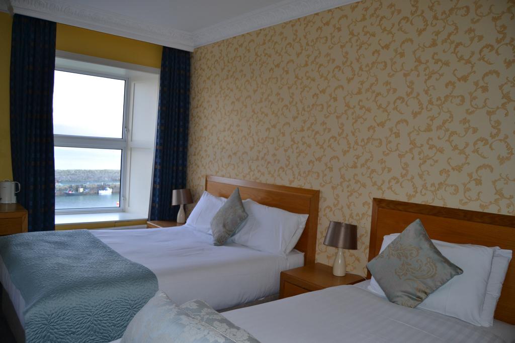 The Beach Hotel Mullaghmore Szoba fotó